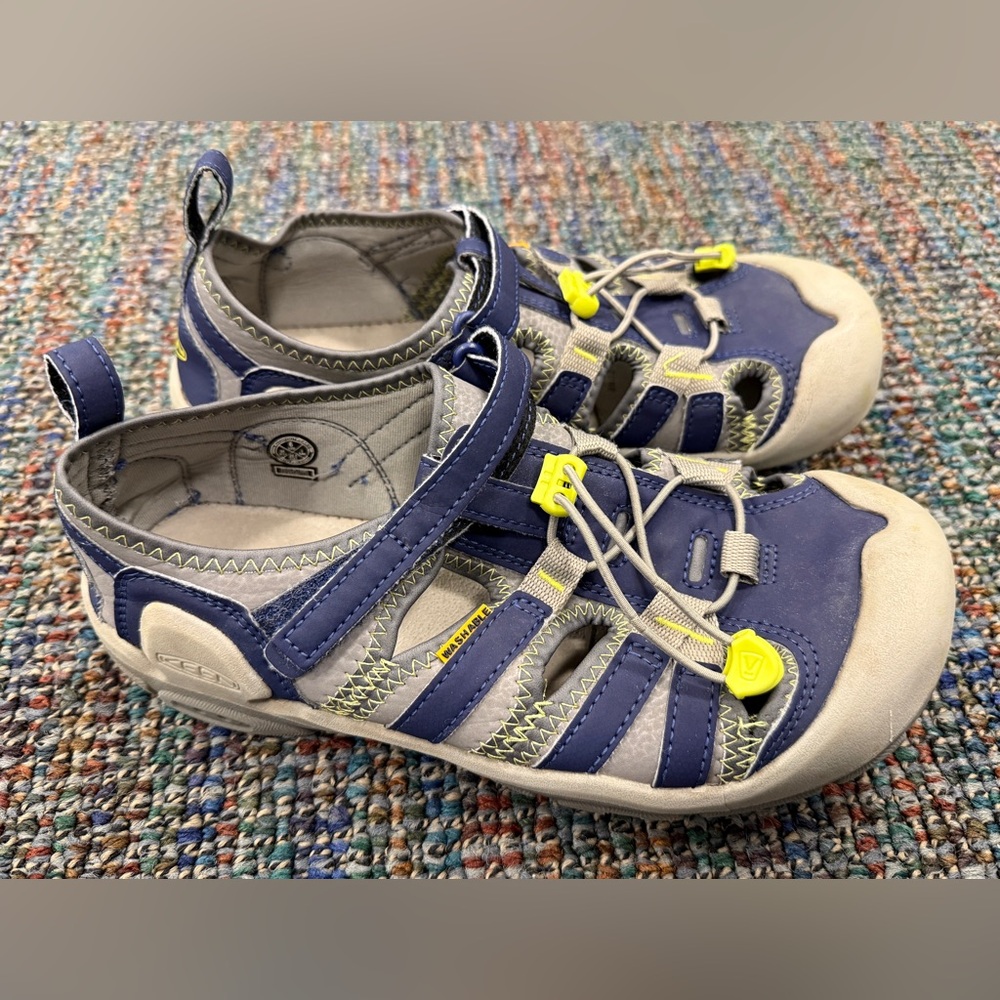 Keen Kids’ Blue and Yellow Outdoor Sandals, Size 6 - Picture 4 of 7